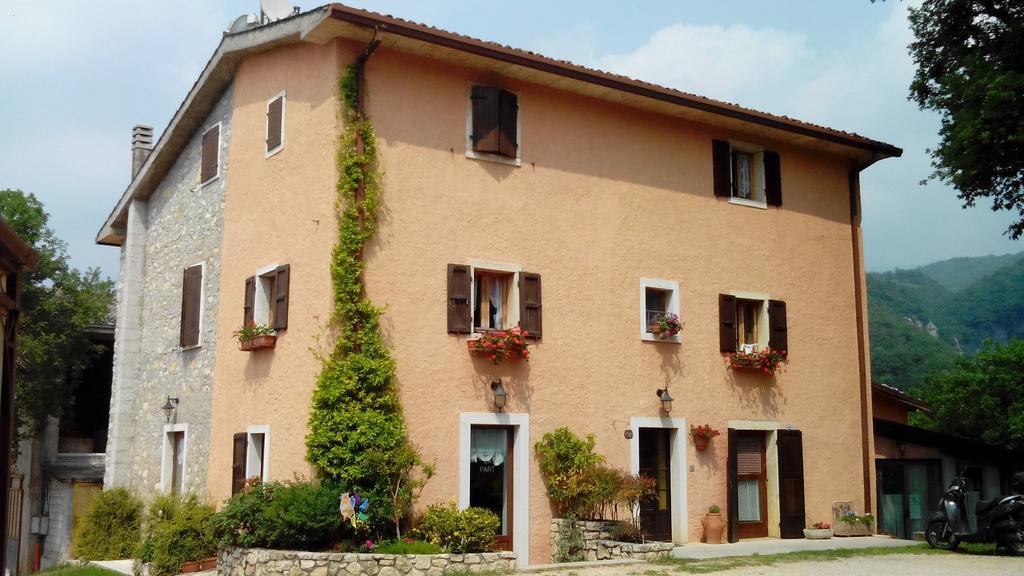Agriturismo La Part San Zeno di Montagna Dış mekan fotoğraf
